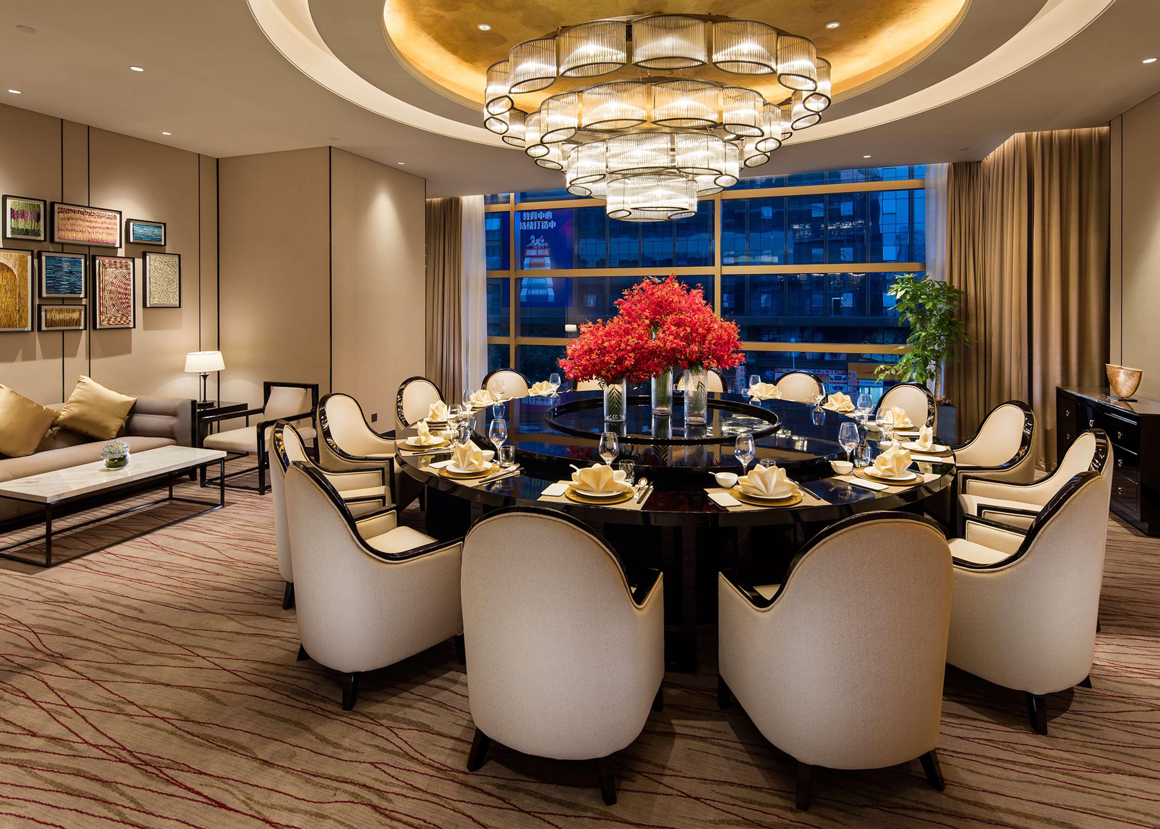 מלון Doubletree By Hilton Chongqing - Nan'An מראה חיצוני תמונה