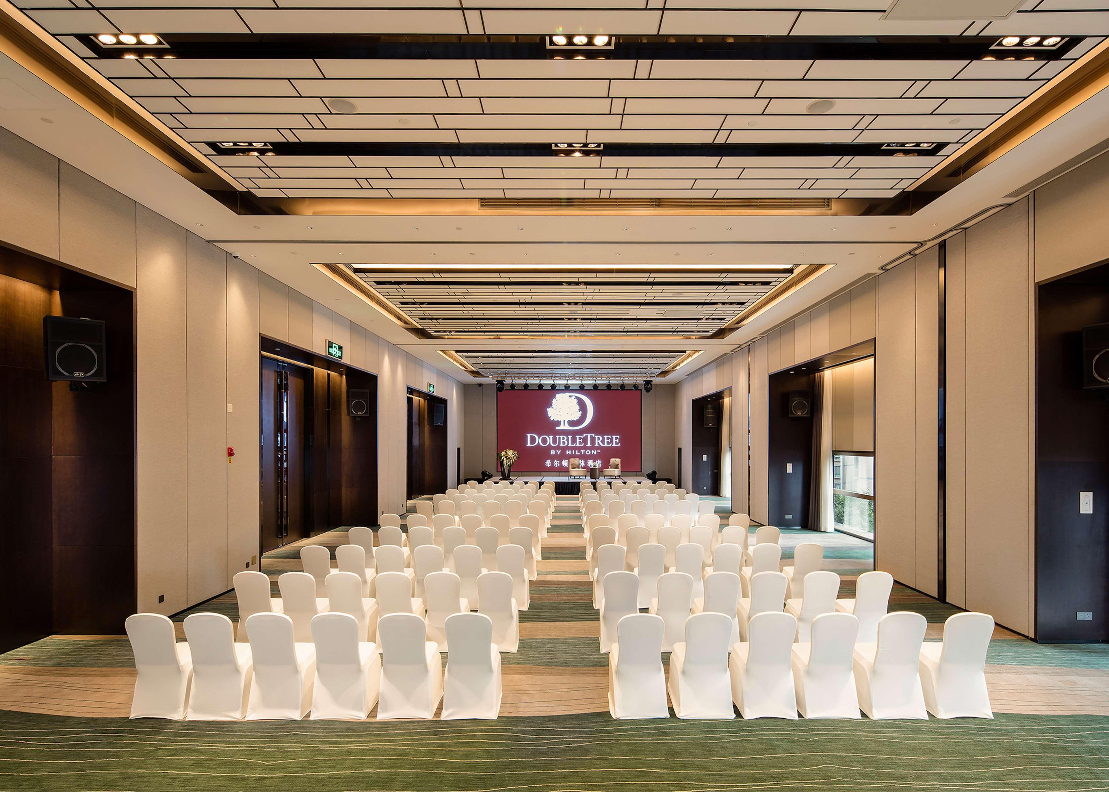 מלון Doubletree By Hilton Chongqing - Nan'An מראה חיצוני תמונה