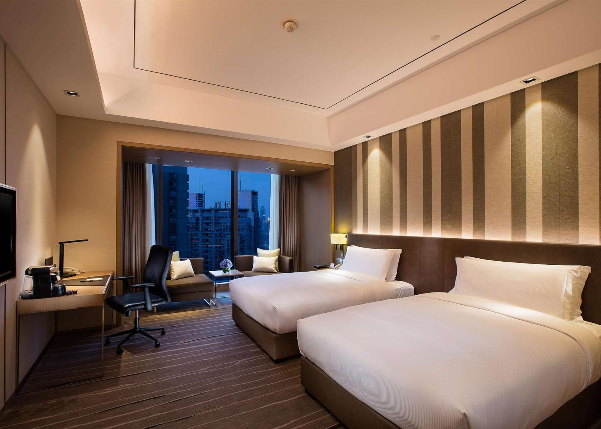 מלון Doubletree By Hilton Chongqing - Nan'An מראה חיצוני תמונה
